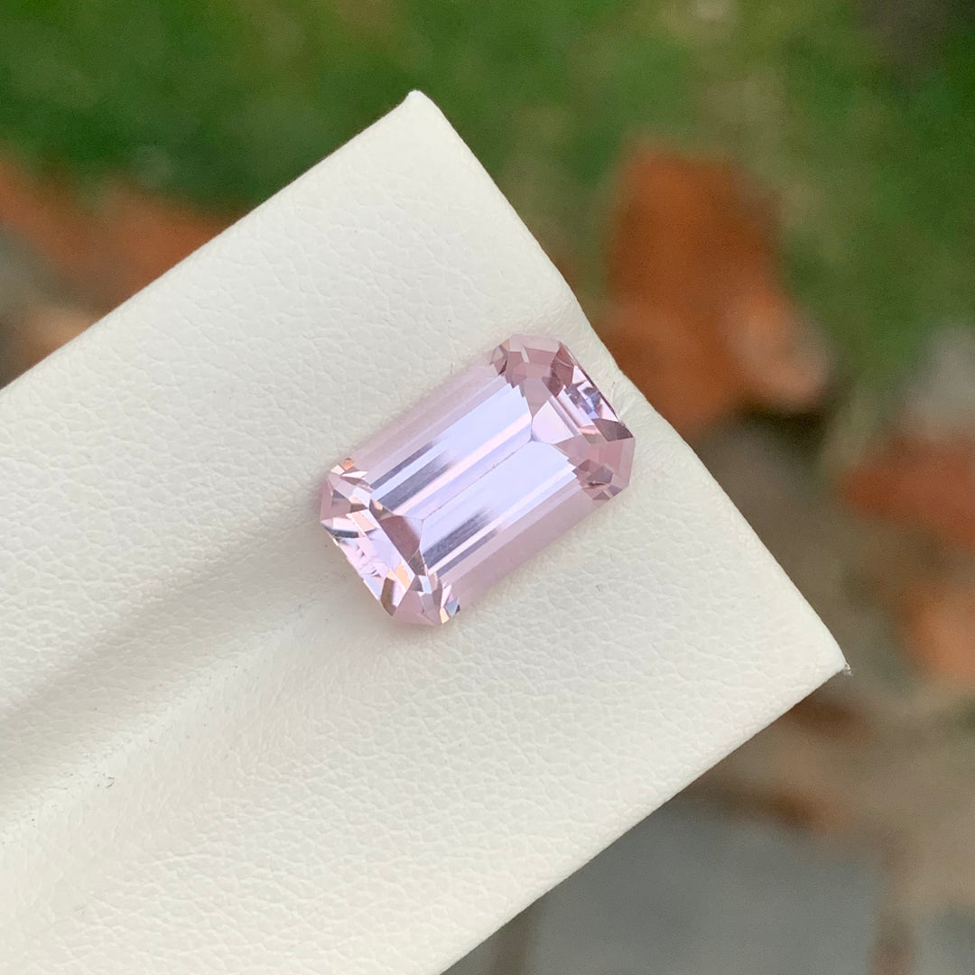 7.65 Carats Faceted Emerald Cut Baby Pink Kunzite