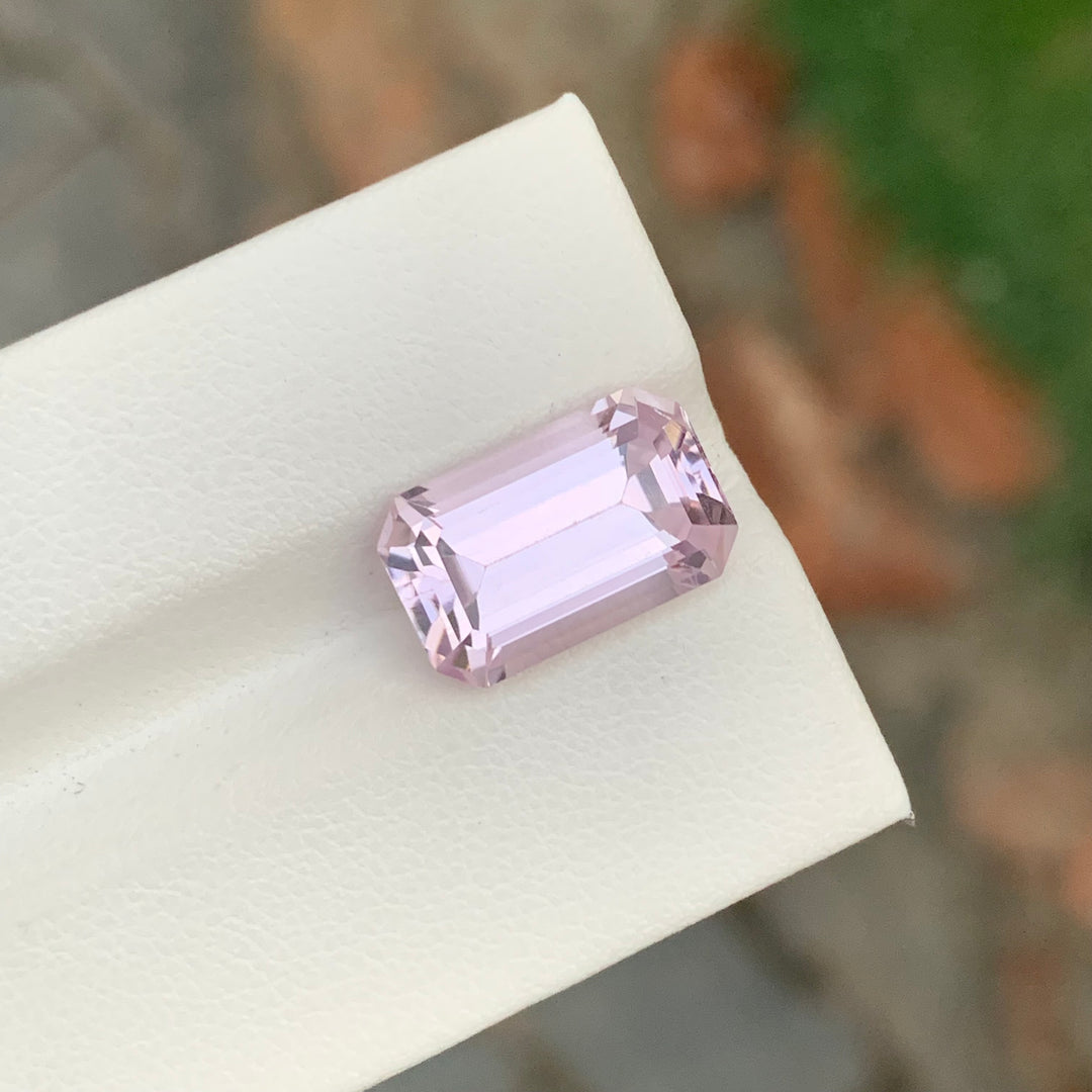 7.65 Carats Faceted Emerald Cut Baby Pink Kunzite