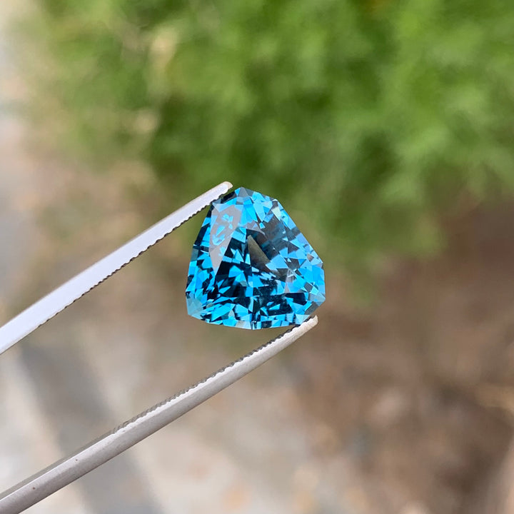 7.15 Carats Lovely Faceted Heart Shape London Blue Topaz