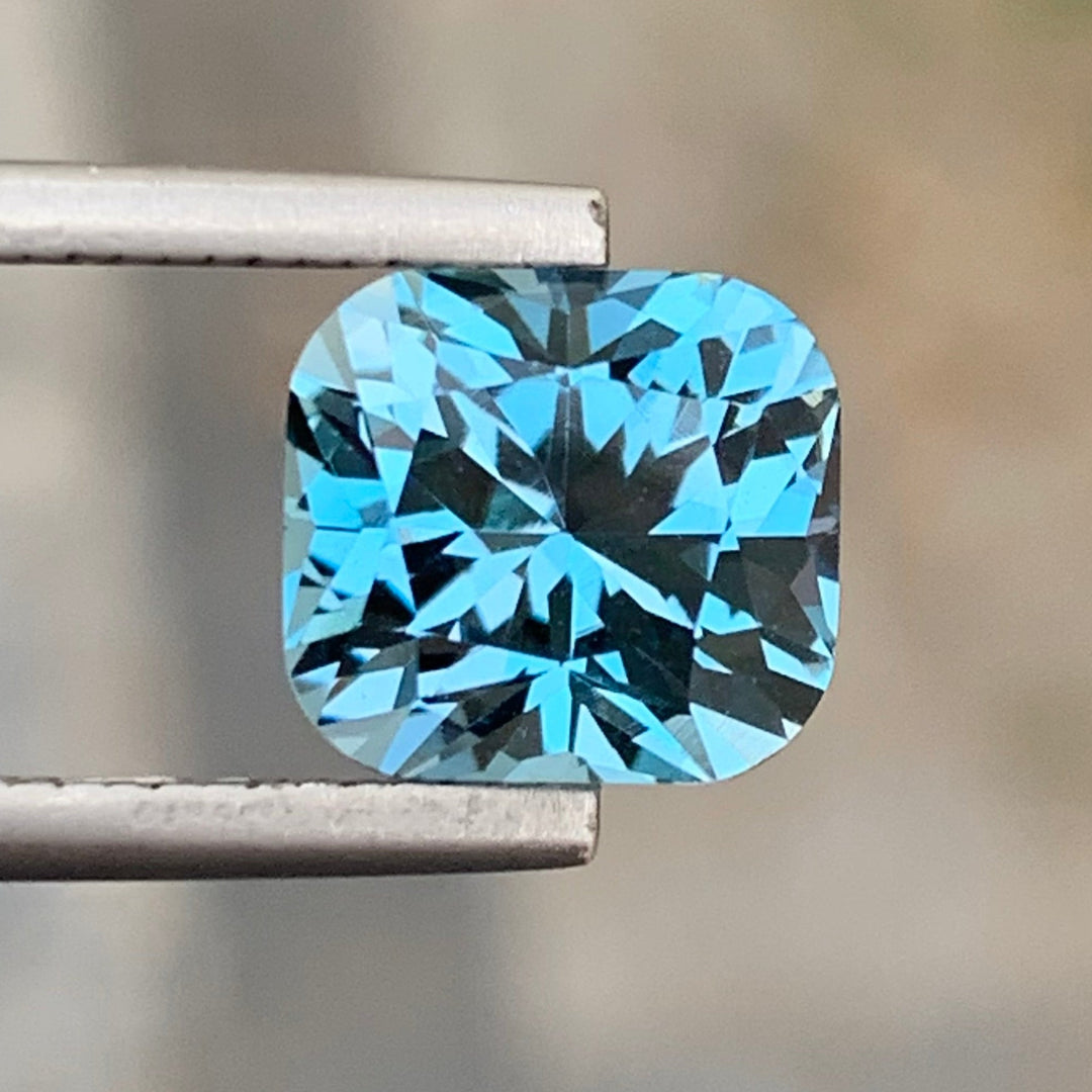 4.35 Carats Magnificent Faceted Cushion Shape Fancy Cut London Blue Topaz