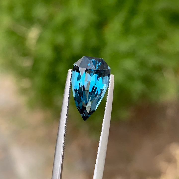 4.05 Carats Tremendous Loose Tear Shape London Blue Topaz