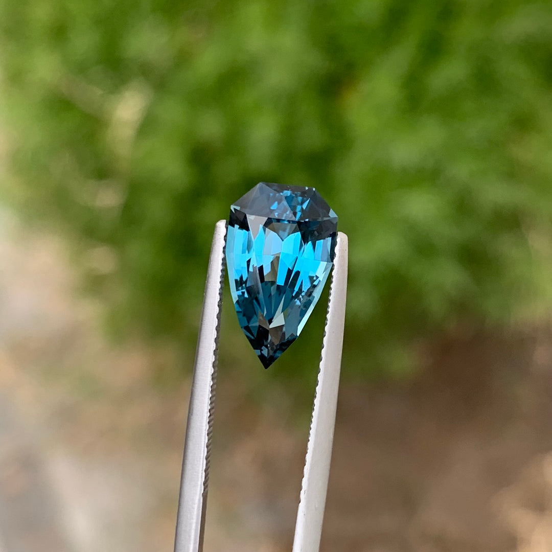 4.05 Carats Tremendous Loose Tear Shape London Blue Topaz