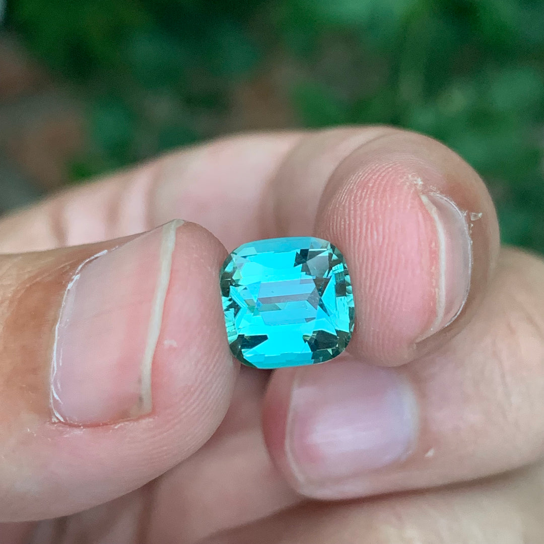 3.65 Carats Loose Seafoam Tourmaline Gemstone