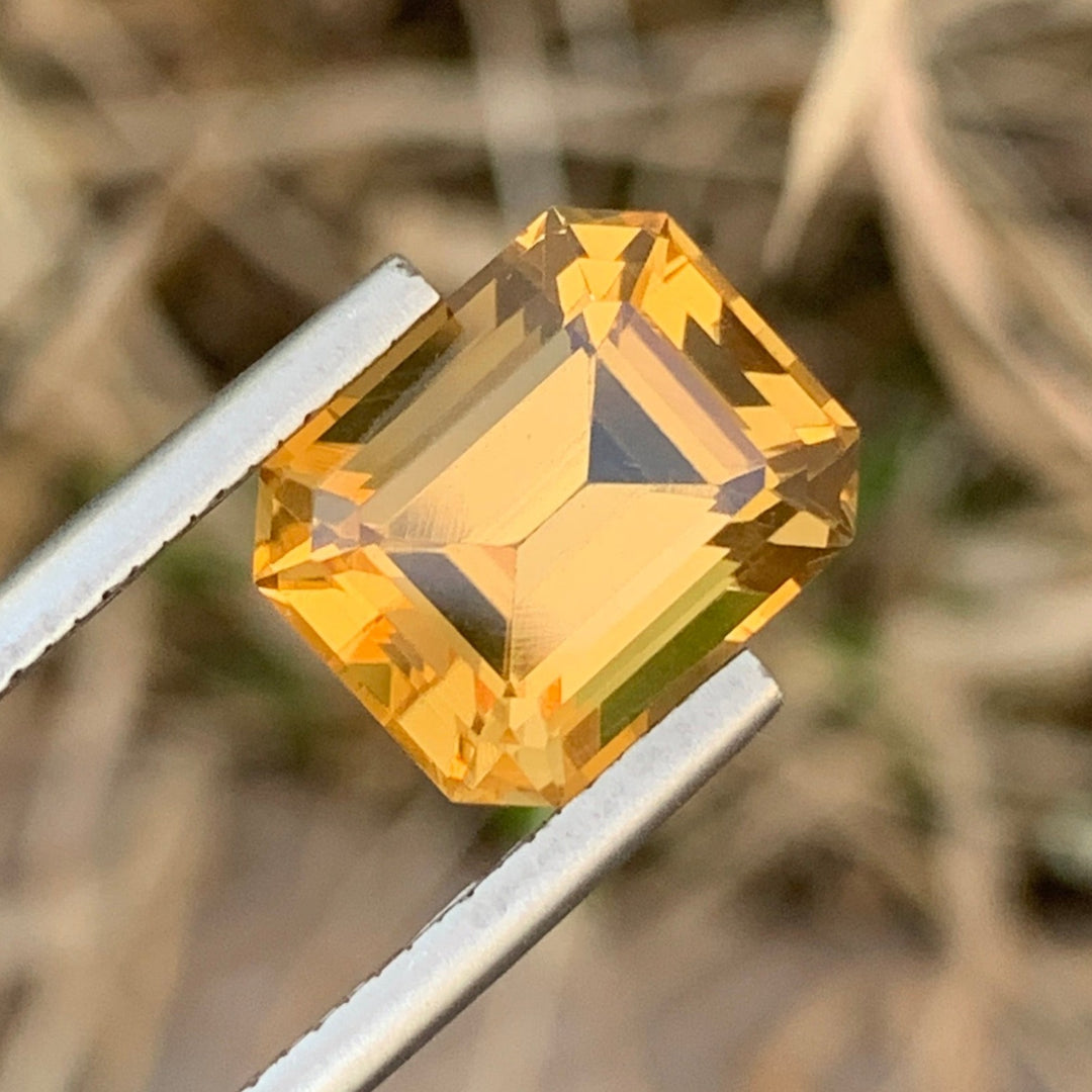 Alluring 4.40 Carats Faceted Emerald Shape Yellow Citrine Gemstone