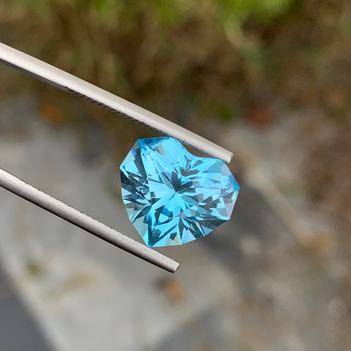 sky blue topaz