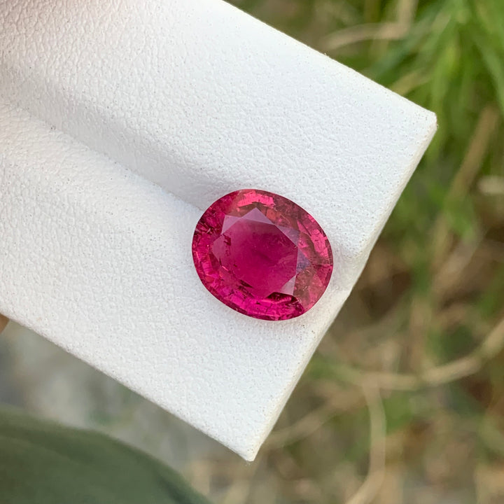 Tremendous 4.70 Carats Oval Shape Faceted Rubellite Tourmaline