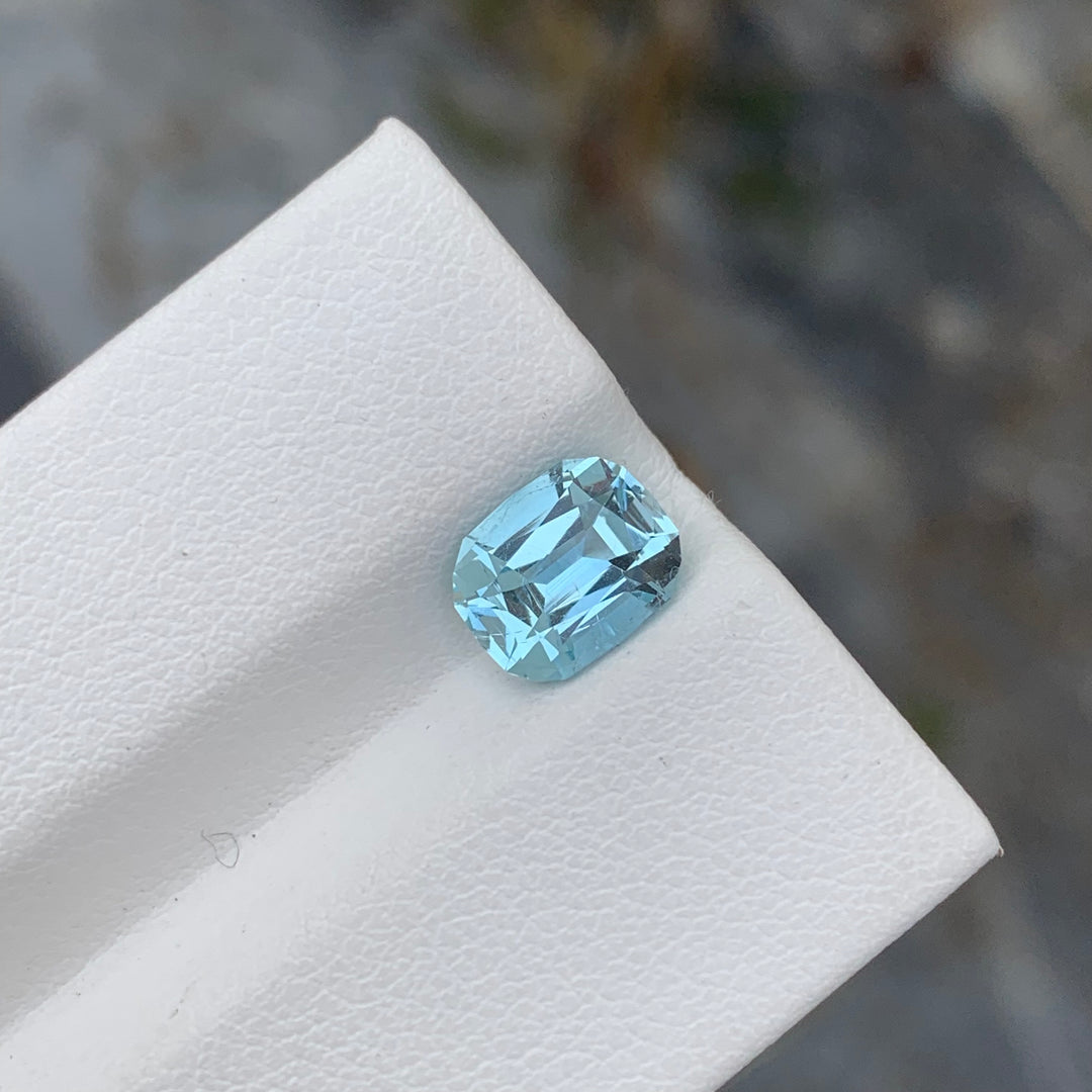 loose aquamarine