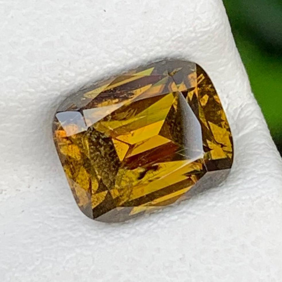 Sphene titanite