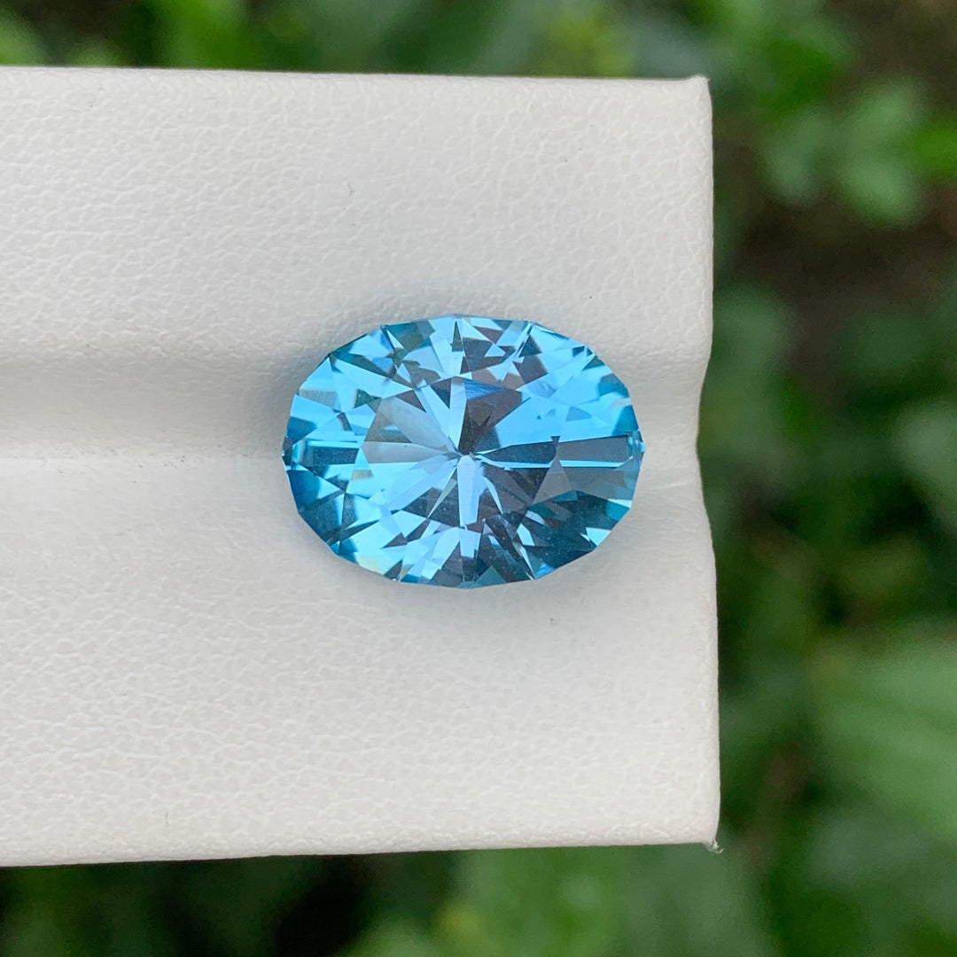 10.65 Carats Faceted Oval Shape Sky Blue Topaz