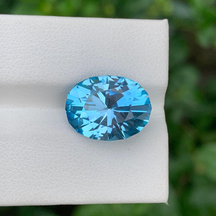 10.65 Carats Faceted Oval Shape Sky Blue Topaz