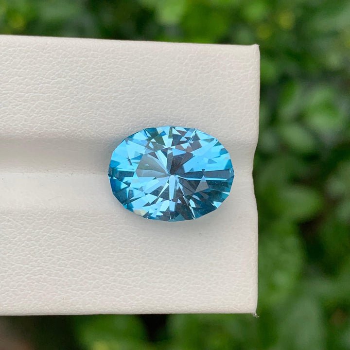 10.65 Carats Faceted Oval Shape Sky Blue Topaz