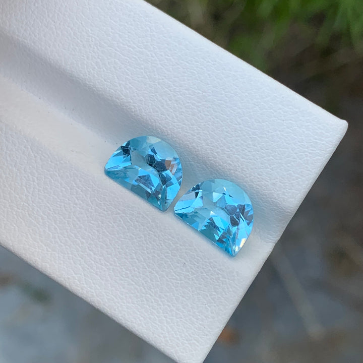 sky blue topaz