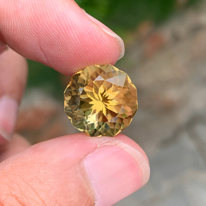 11.95 Carats Loose Round Flower Cut Yellow Citrine