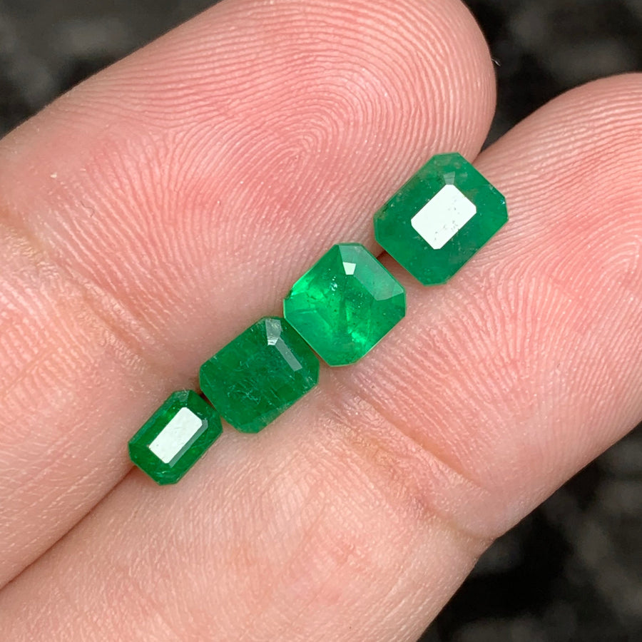 faceted emerald lot