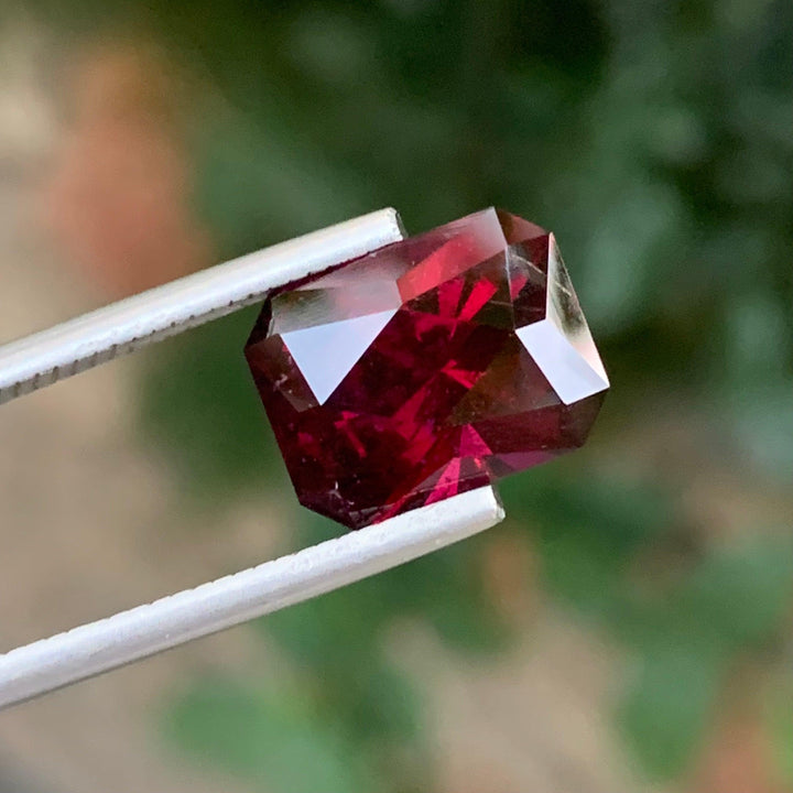 6.50 Carats Loose Rhodolite Garnet Emerald Shape