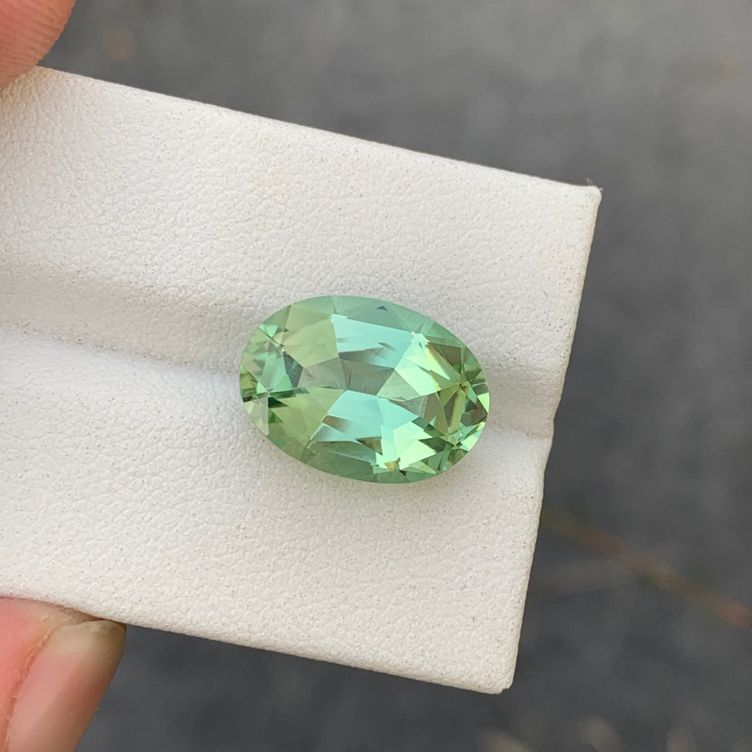 7.20 Carats Lovely Faceted Oval Shape Light Green Tourmaline