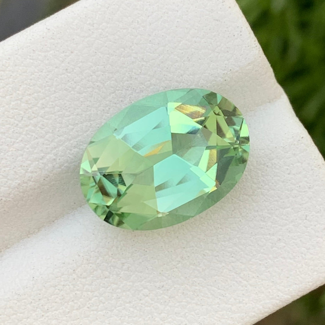 7.20 Carats Lovely Faceted Oval Shape Light Green Tourmaline