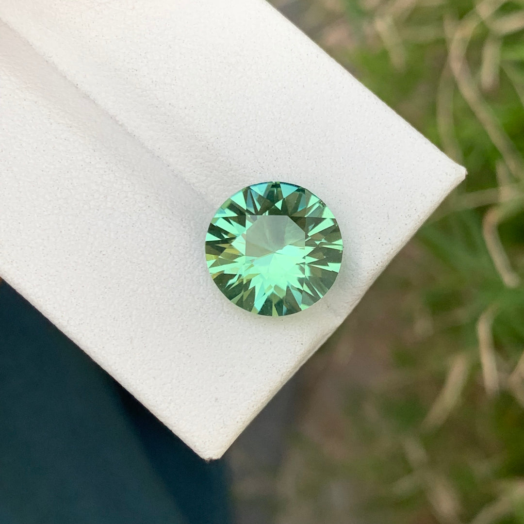 Stunning 4.60 Carats Faceted Round Shape Green Tourmaline