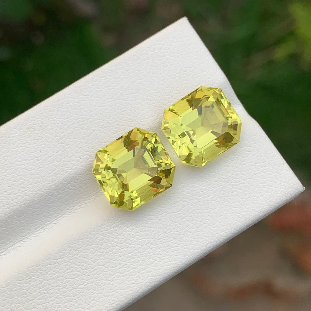 13.15 Carats Loose Emerald Shape Lemon Quartz Pieces