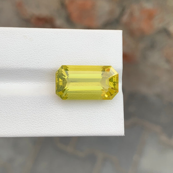 12.85 Carats Faceted Emerald Shape Lemon Quartz