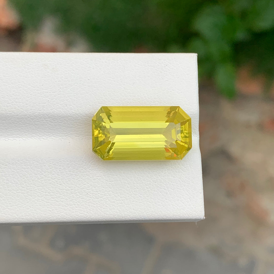 12.85 Carats Faceted Emerald Shape Lemon Quartz