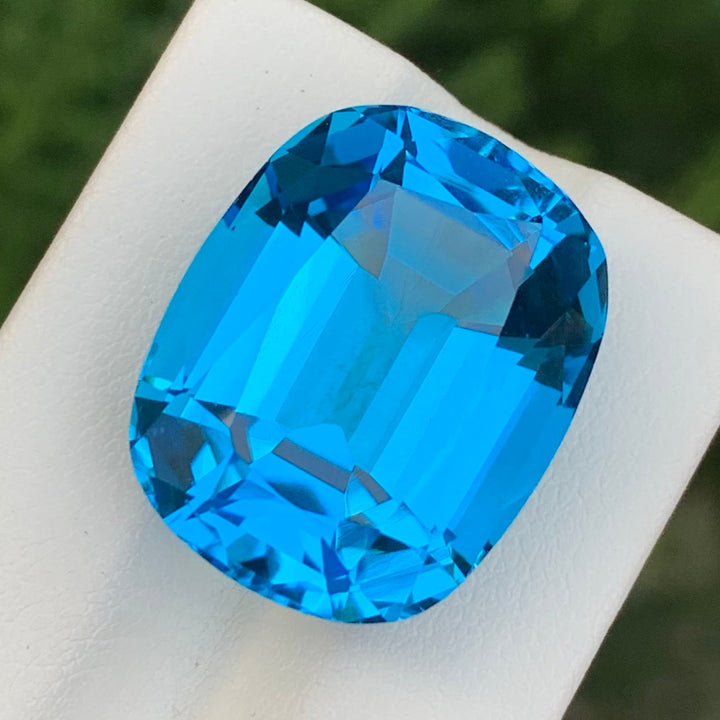 loose topaz