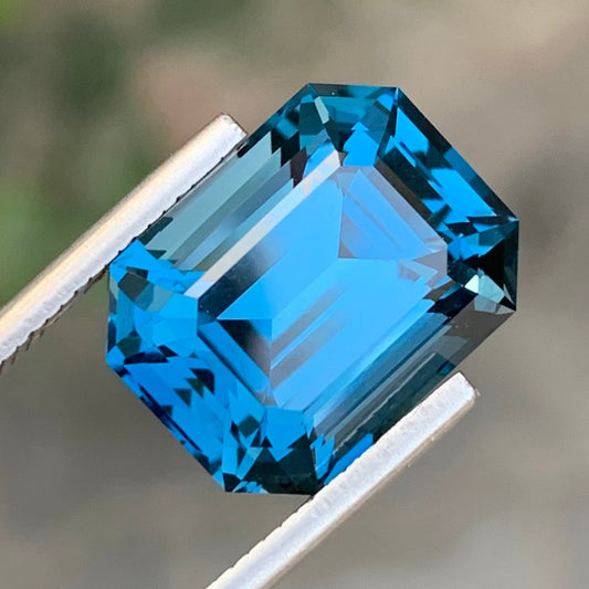 loose topaz