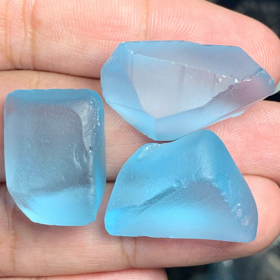 facet rough blue topaz