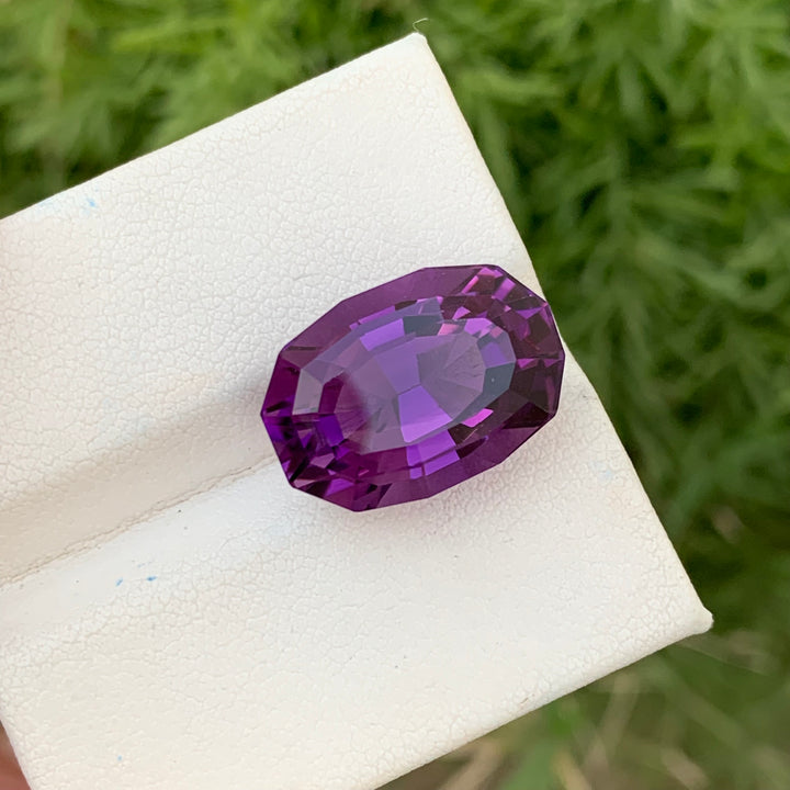 15.80 Carats Beautiful Faceted Oval Shape Amethyst Gemstone