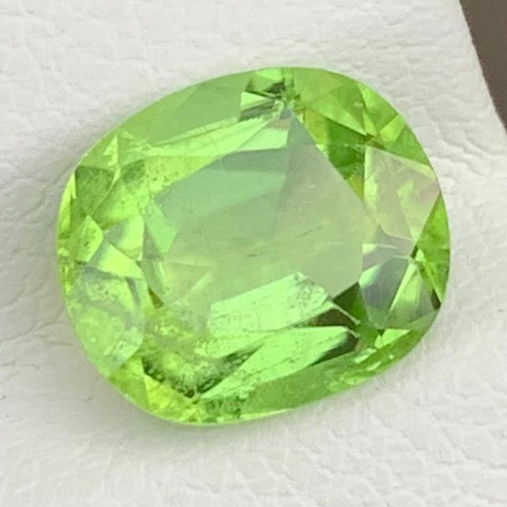 Faceted peridot