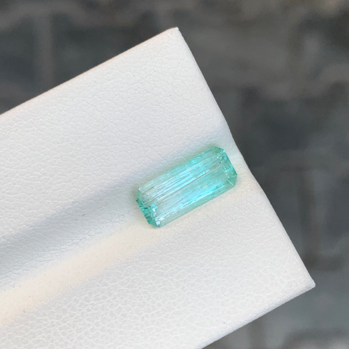 1.60 Carats Loose Green Emerald Beryl