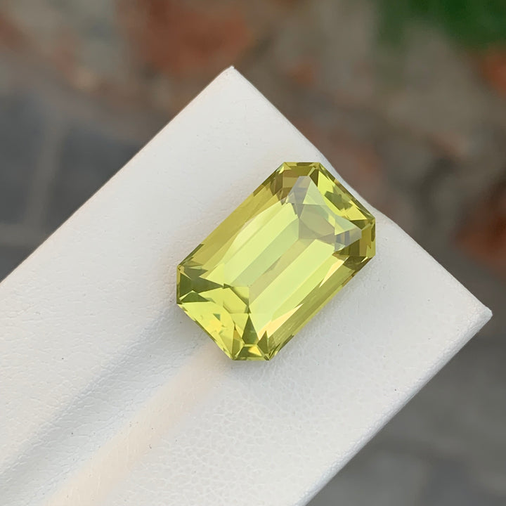 13.00 Carats Loose Lemon Quartz Emerald Shape