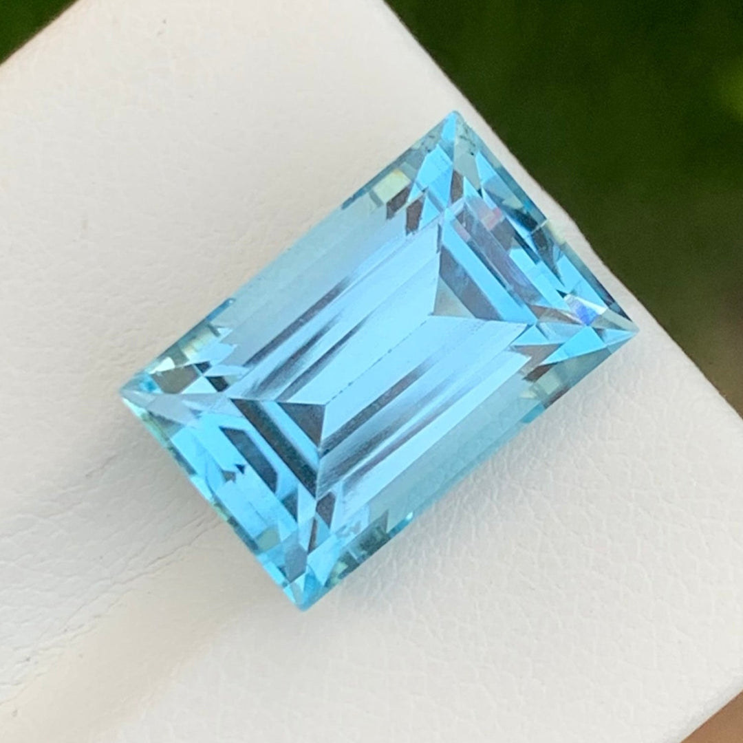 sky blue topaz