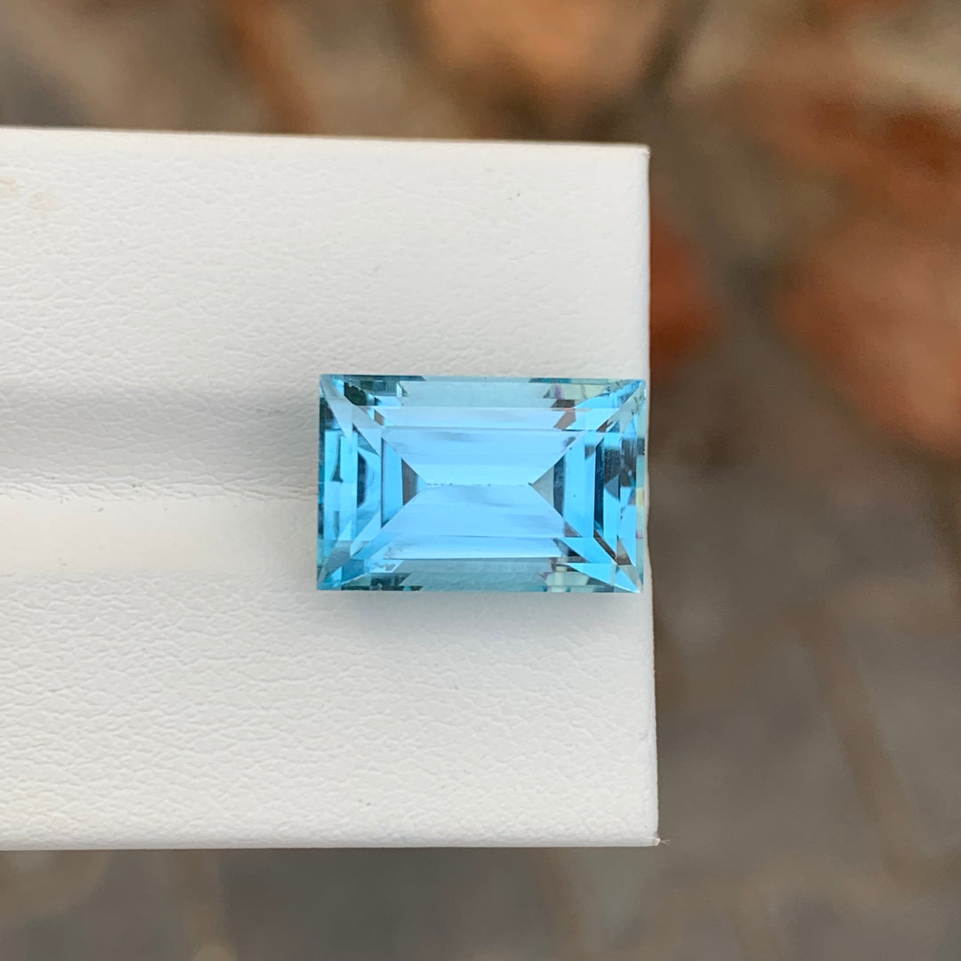 sky blue topaz