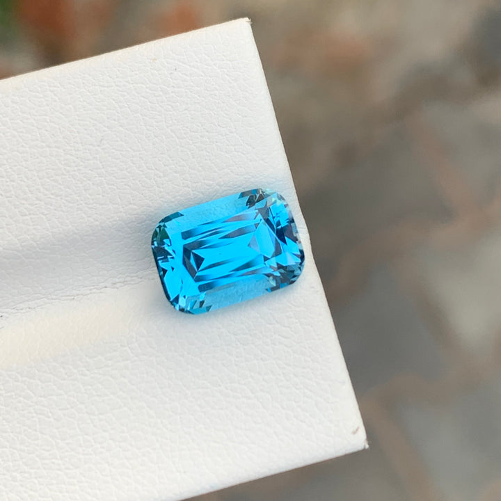 sky blue topaz