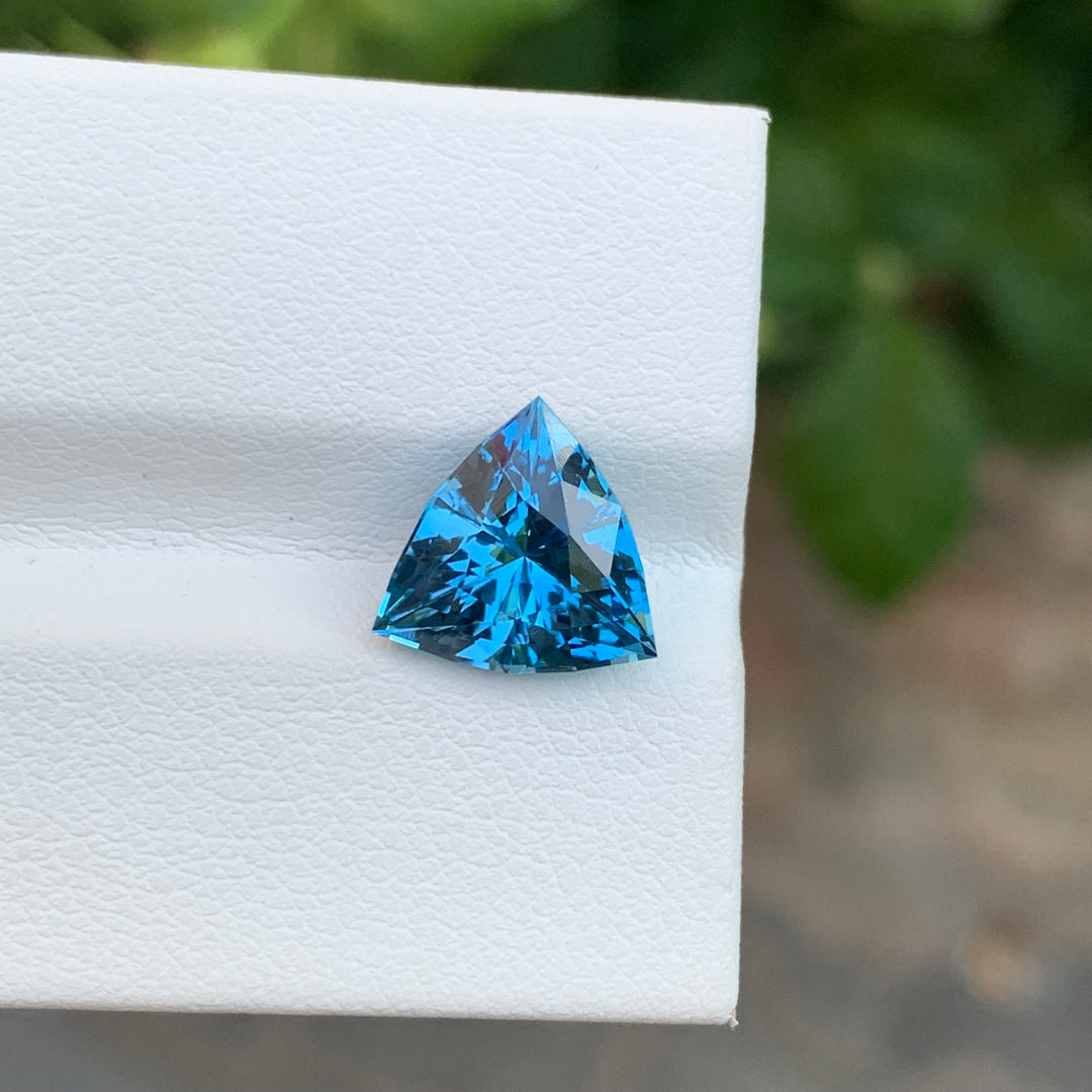 3.65 Carats Trilliant Shape Faceted London Blue Topaz