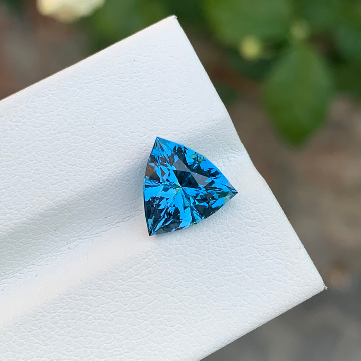 3.65 Carats Trilliant Shape Faceted London Blue Topaz