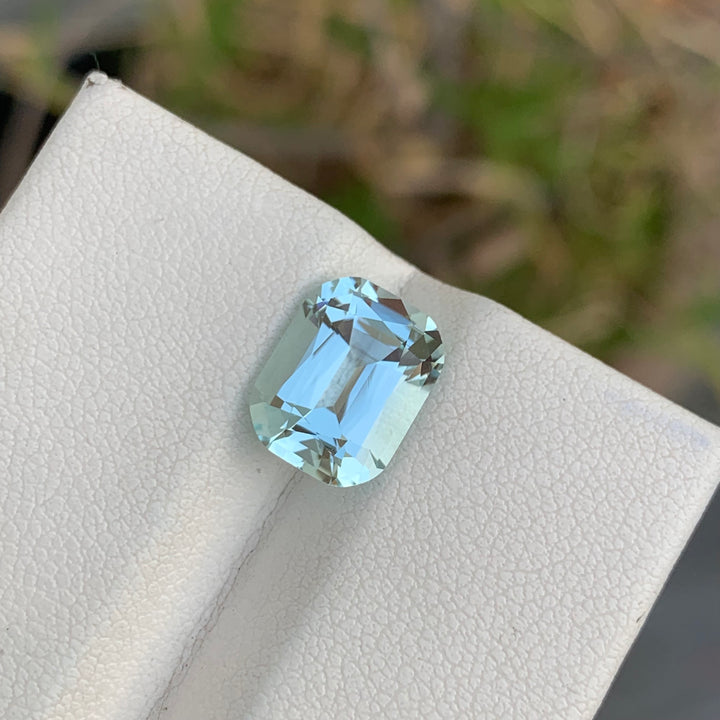 3.65 Carats Magnificent Loose Cushion Shape Blizzard Blue Aquamarine