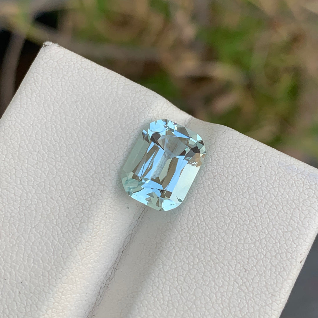 3.65 Carats Magnificent Loose Cushion Shape Blizzard Blue Aquamarine