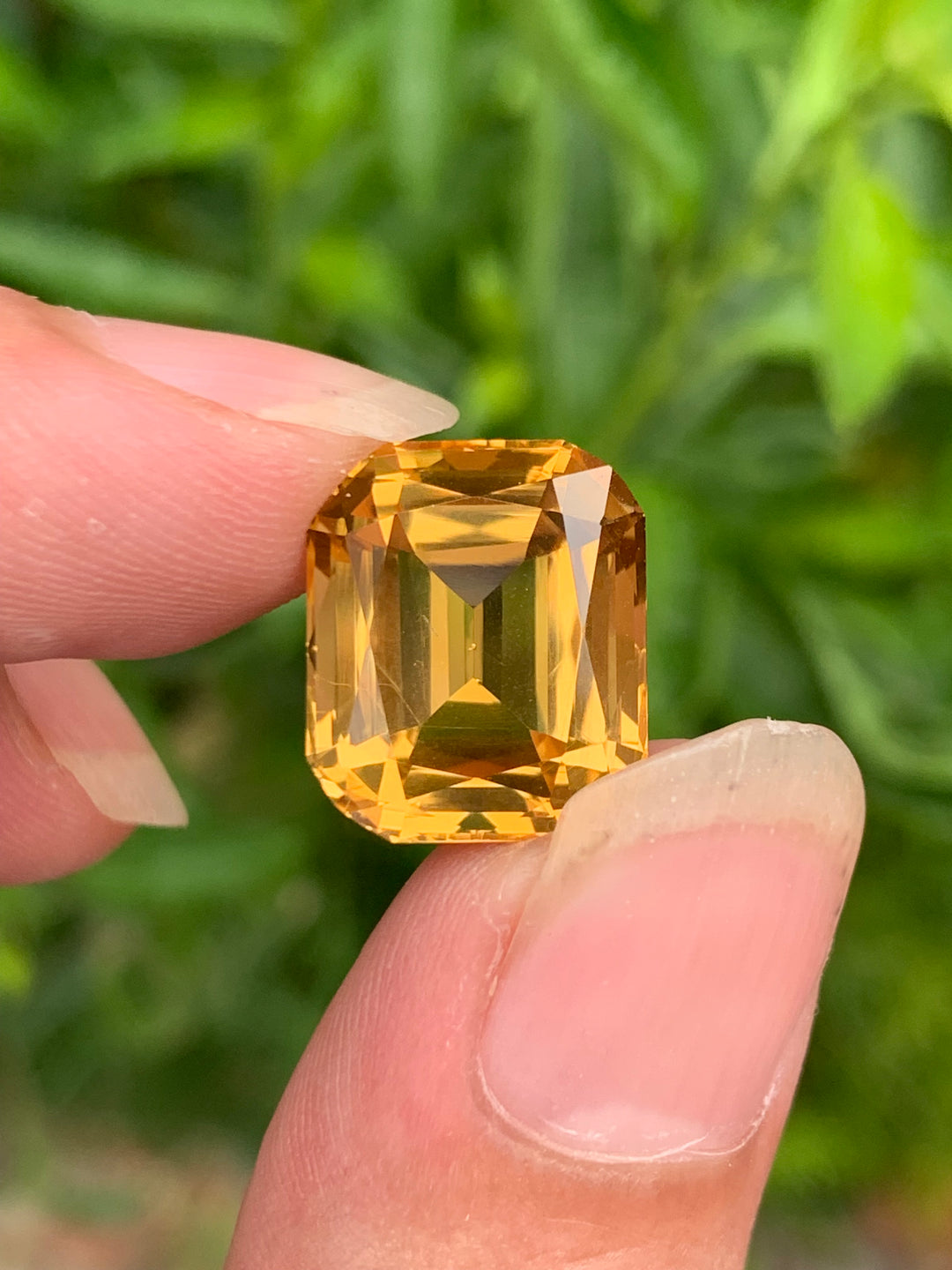 faceted citrine