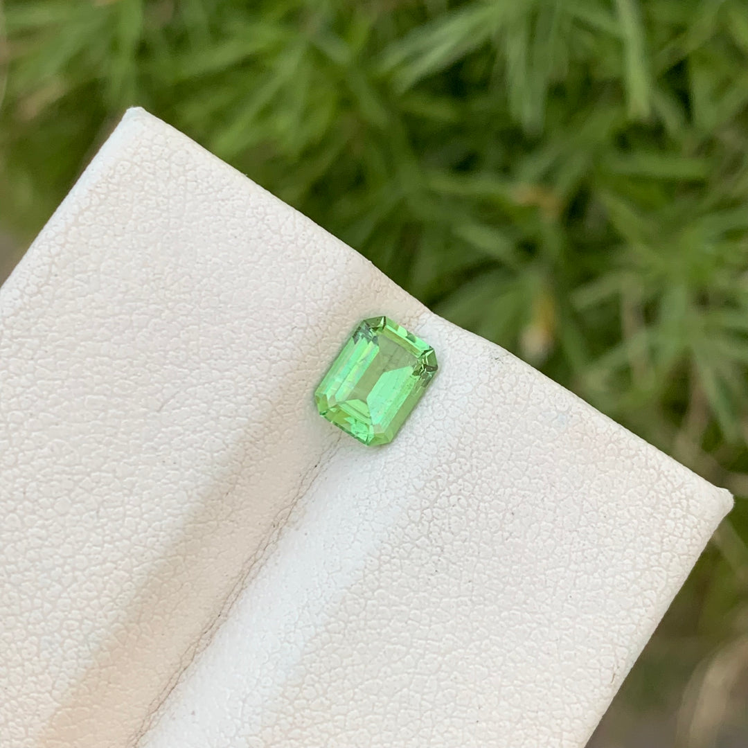 Incredible 1.00 Carats Loose Emerald Shape Green Tourmaline Gemstone