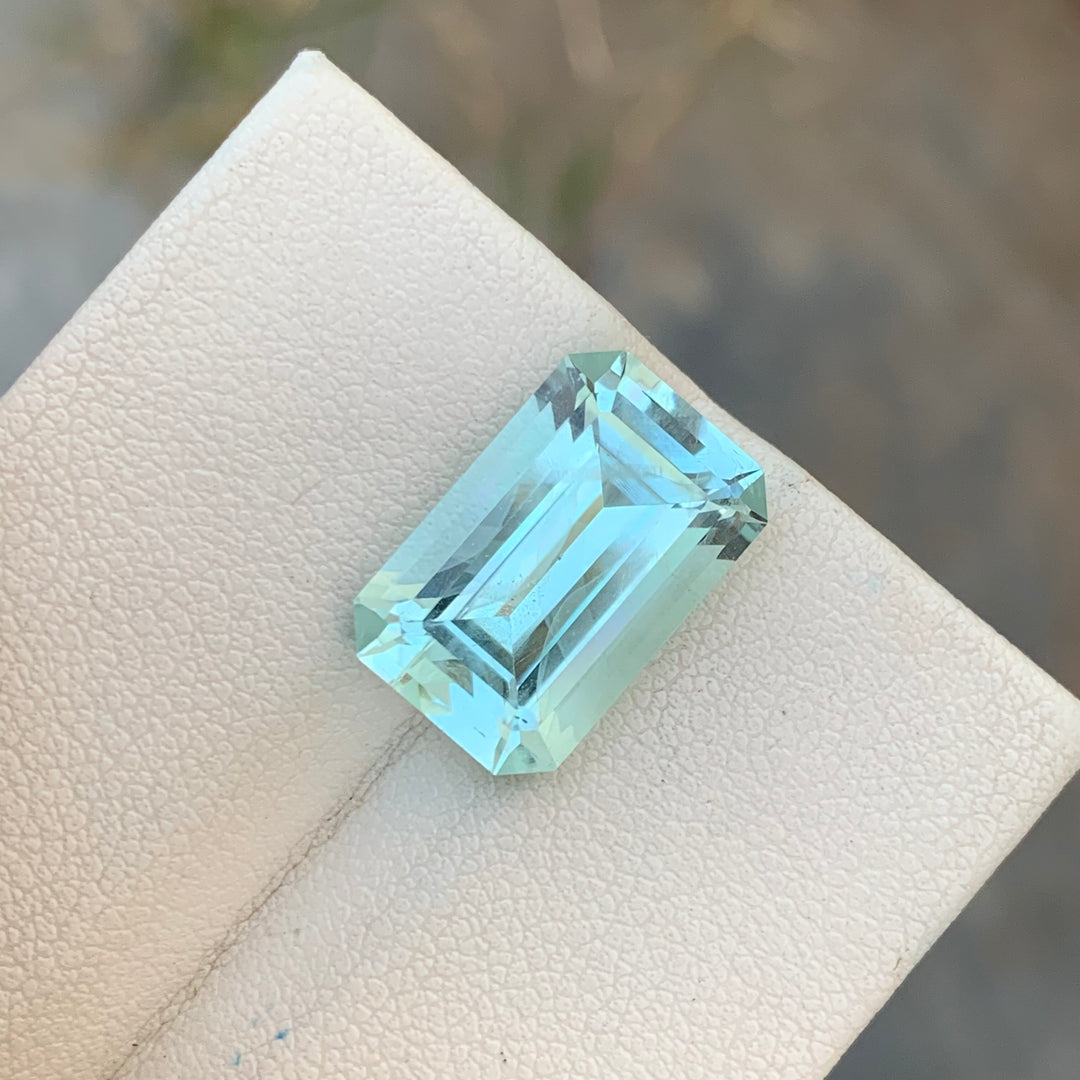 Sublime 8.20 Carats Faceted Emerald Shape Aquamarine Gemstone