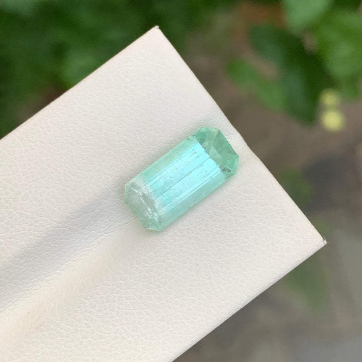 4.90 Carats Faceted Green Emerald Beryl