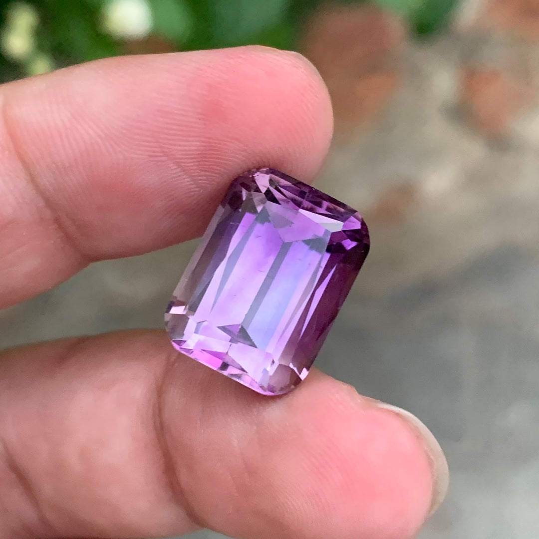 17.10 Carats Cushion Shape Loose Amethyst Gemstone