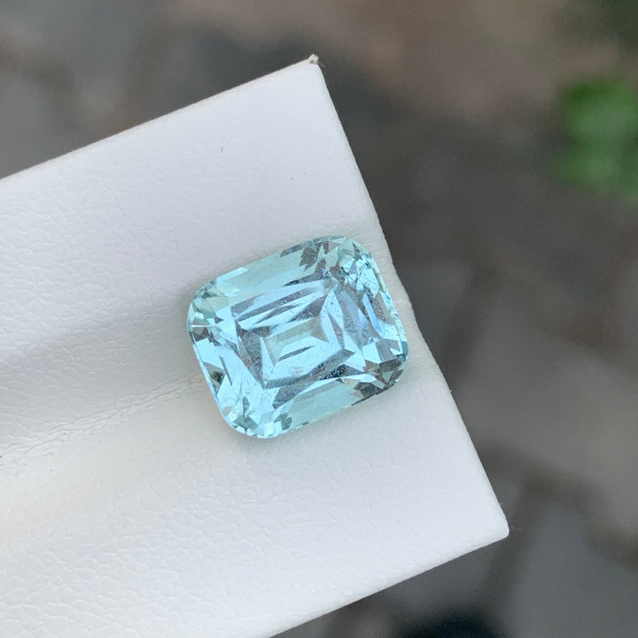 5.85 Carats Natural Loose Aquamarine Pakistani Gemstone