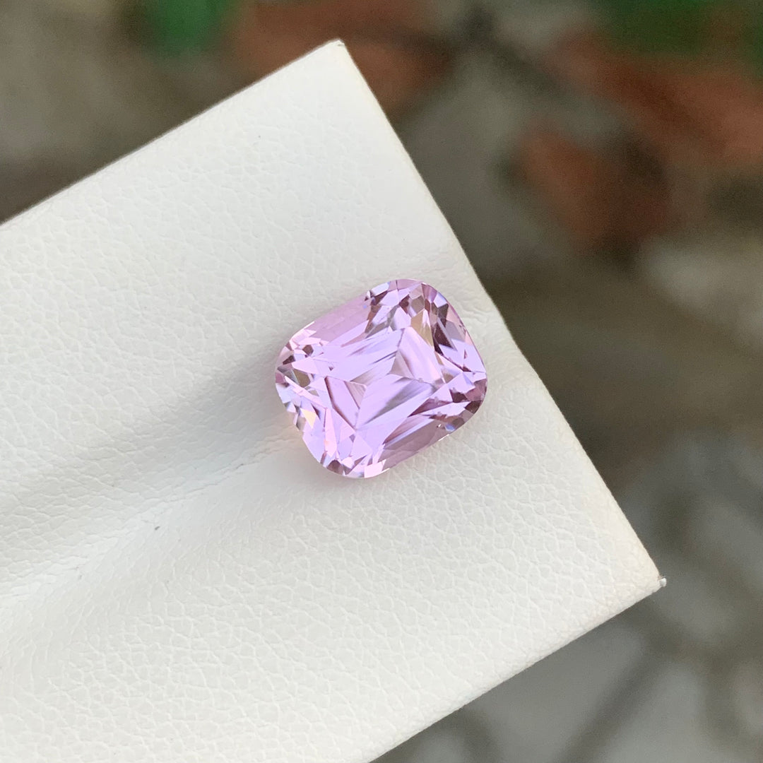 5.40 Carats Cushion Cut Faceted Kunzite