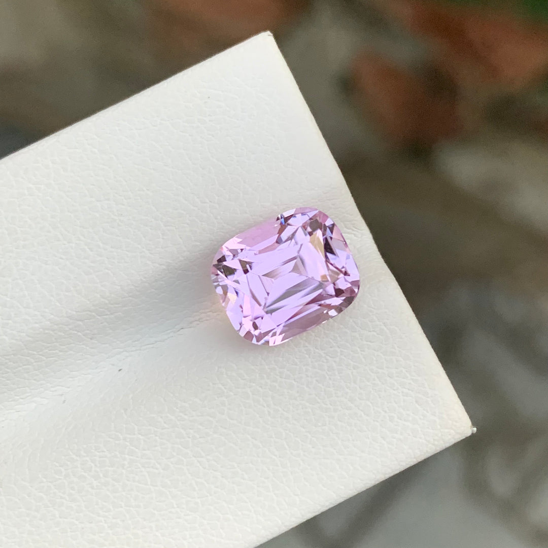 5.40 Carats Cushion Cut Faceted Kunzite