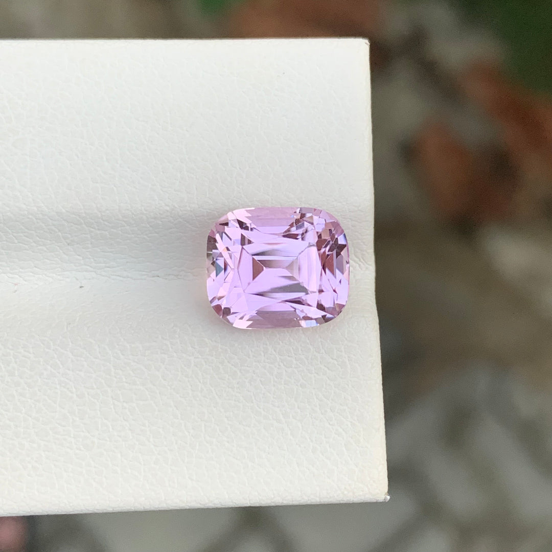 5.40 Carats Cushion Cut Faceted Kunzite