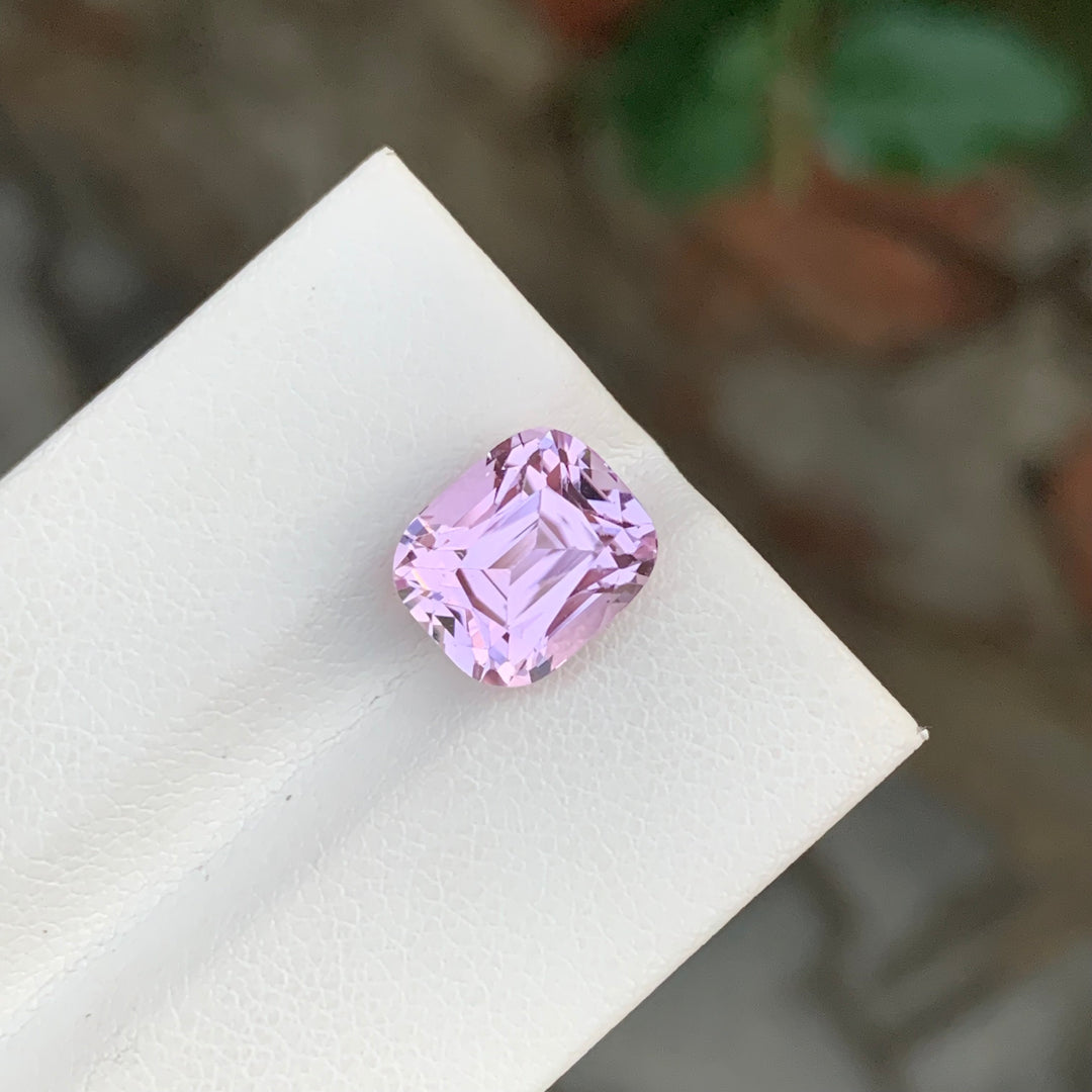 5.40 Carats Cushion Cut Faceted Kunzite