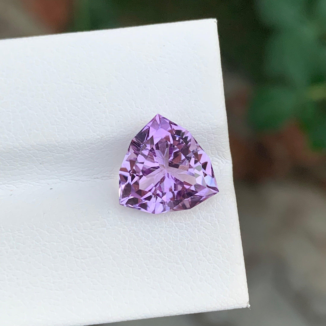 4.40 Carats Trilliant Shape Faceted Lavender Amethyst